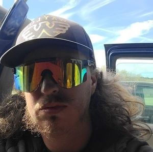 Meet your Posher, Robbie